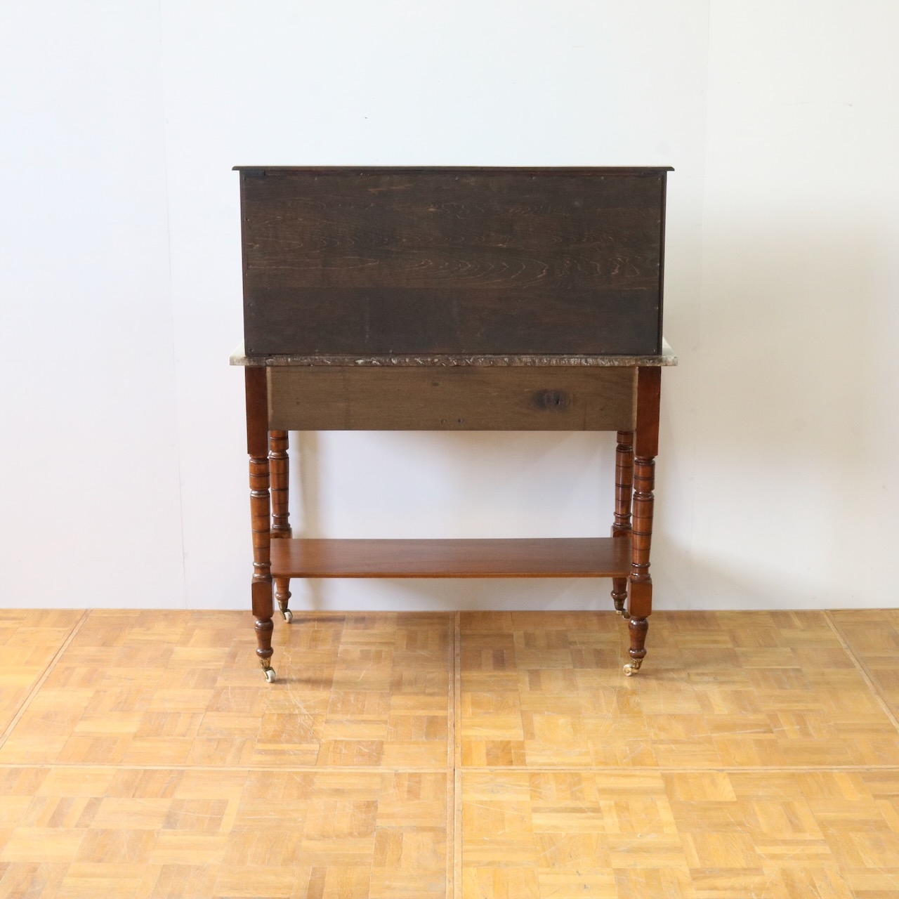 ウォッシュハンドスタンド