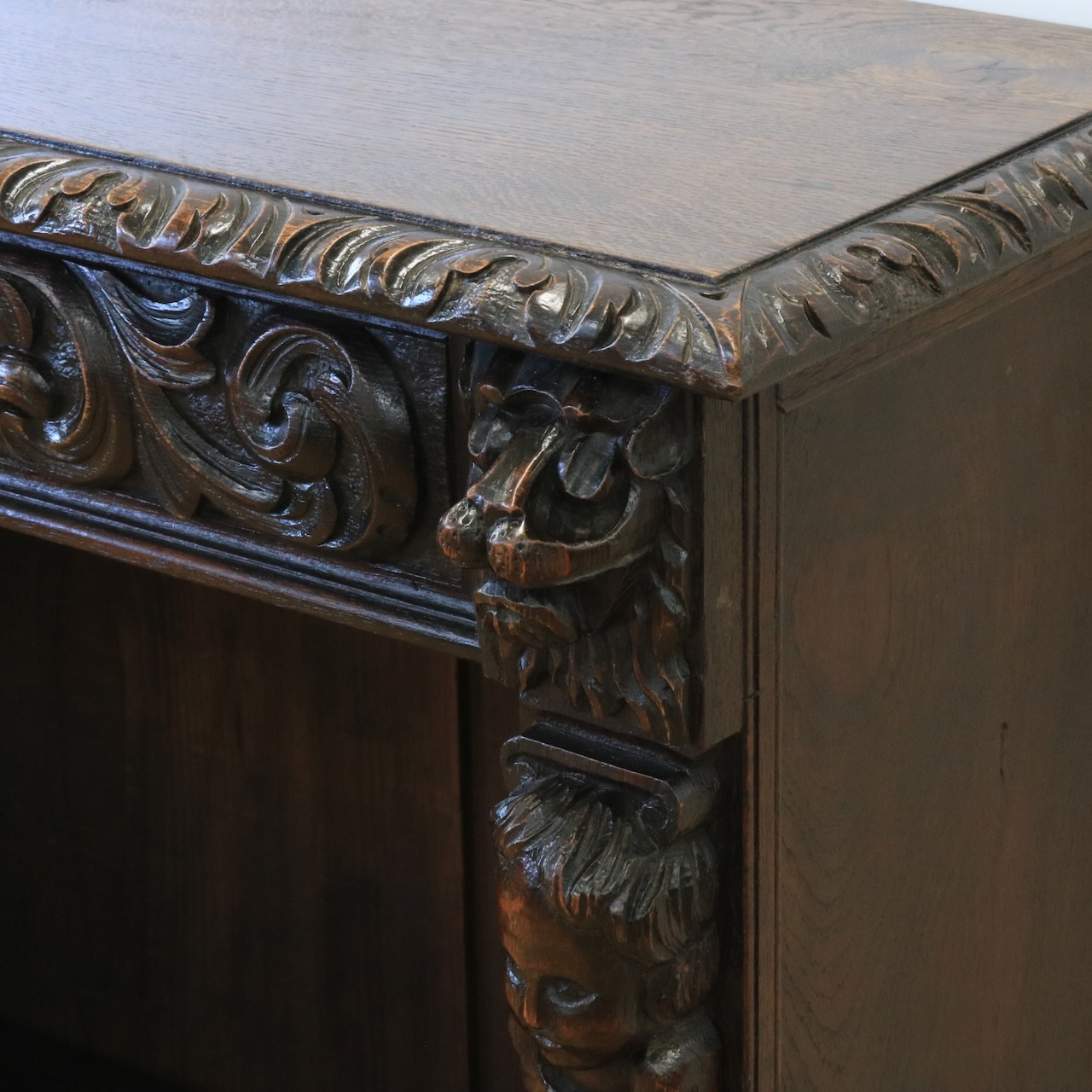 ブックシェルフ