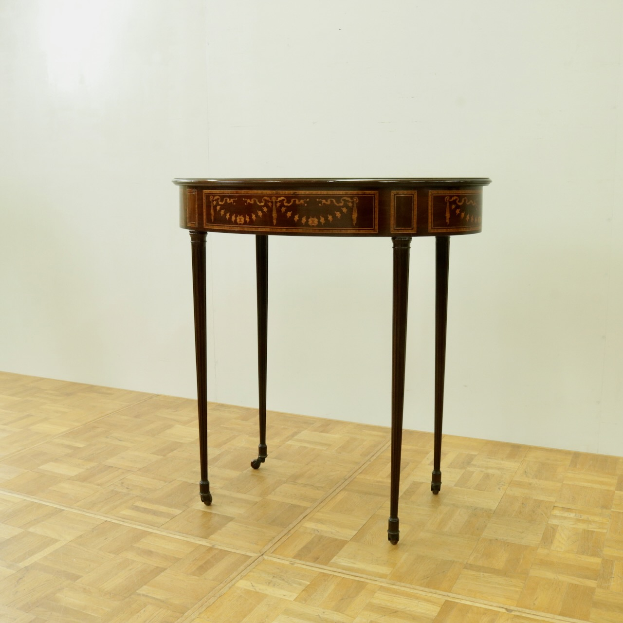 オケージョナルテーブル