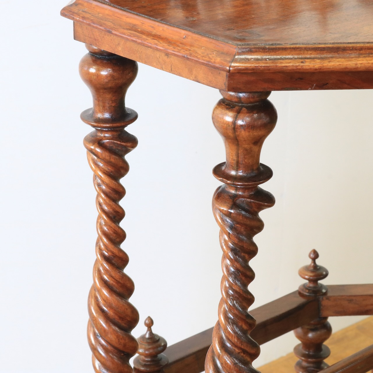 マガジンラック