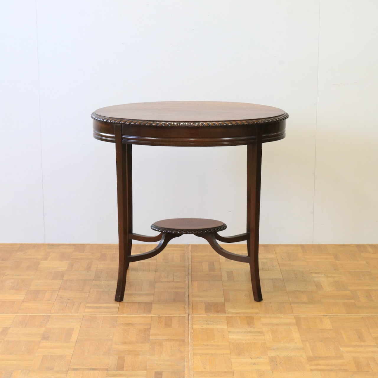 オケージョナルテーブル