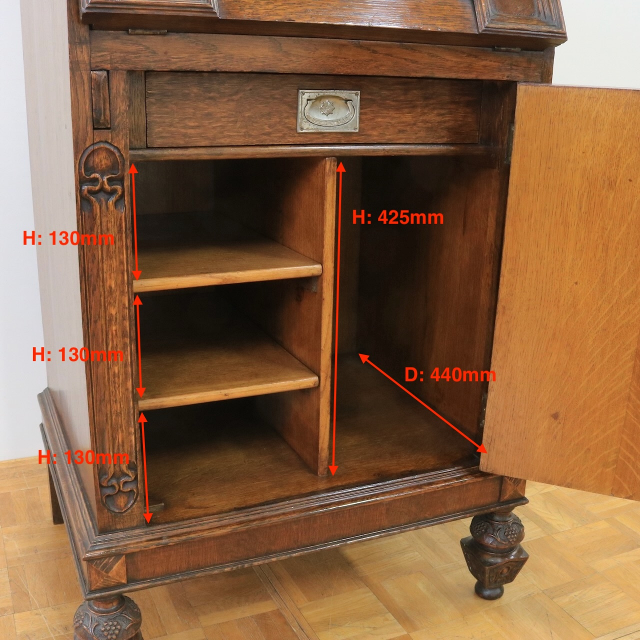 カクテルキャビネット