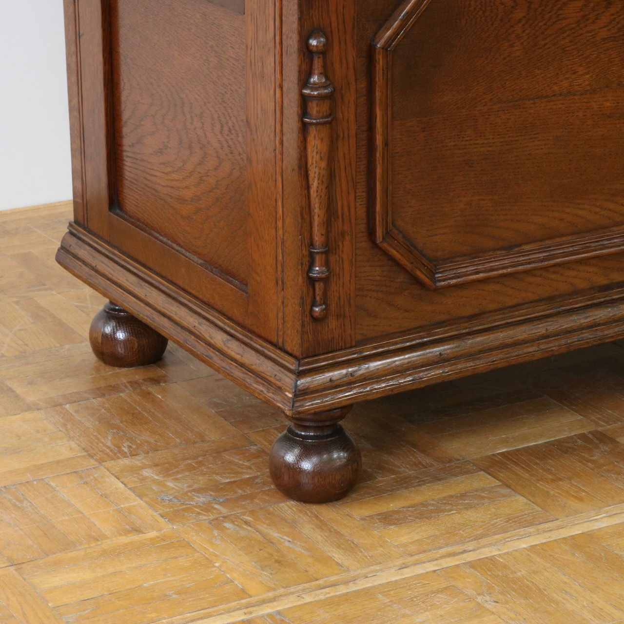 モンクスベンチ