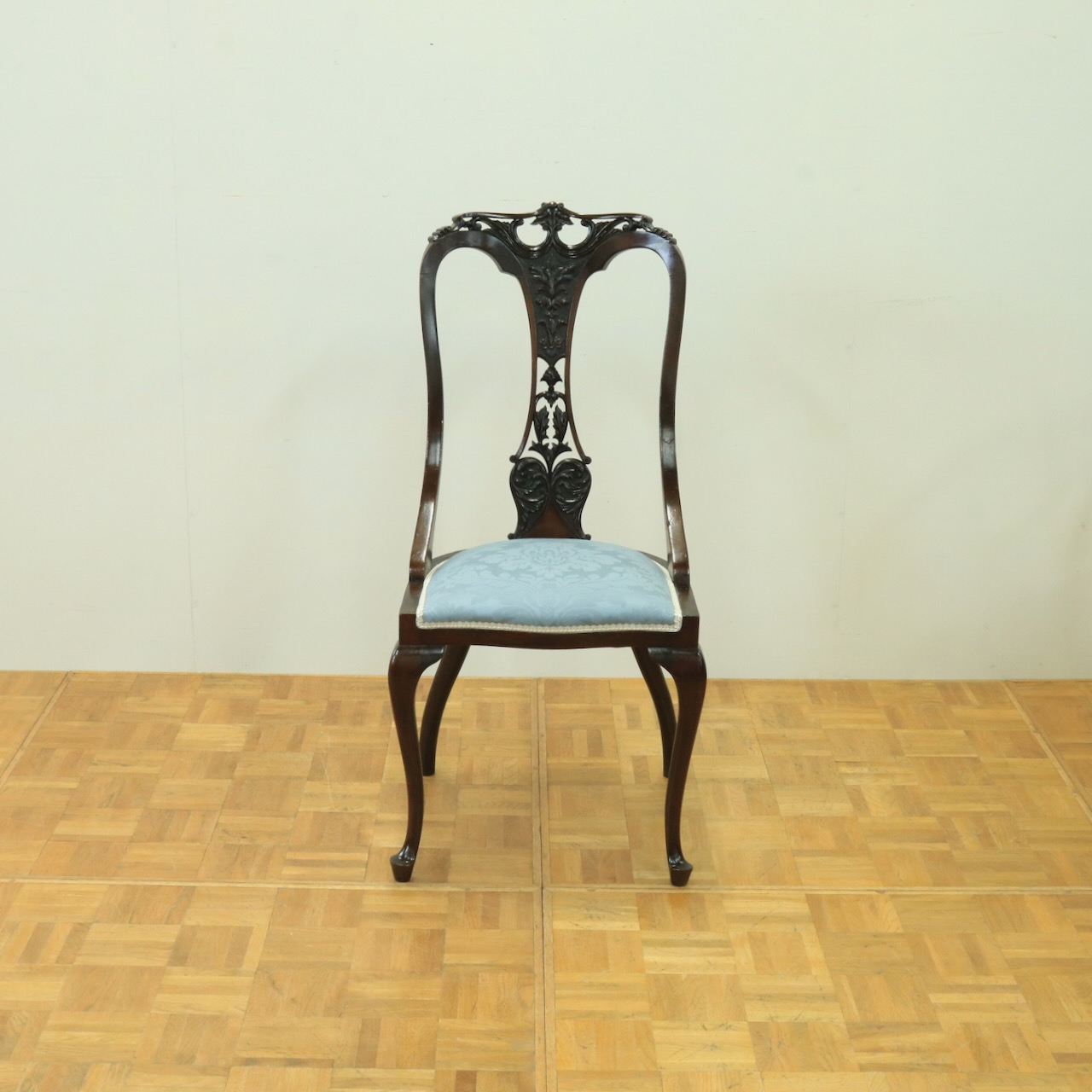 サイドチェアー