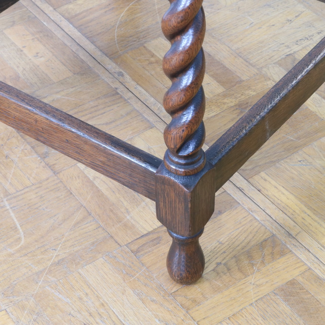 オケージョナルテーブル