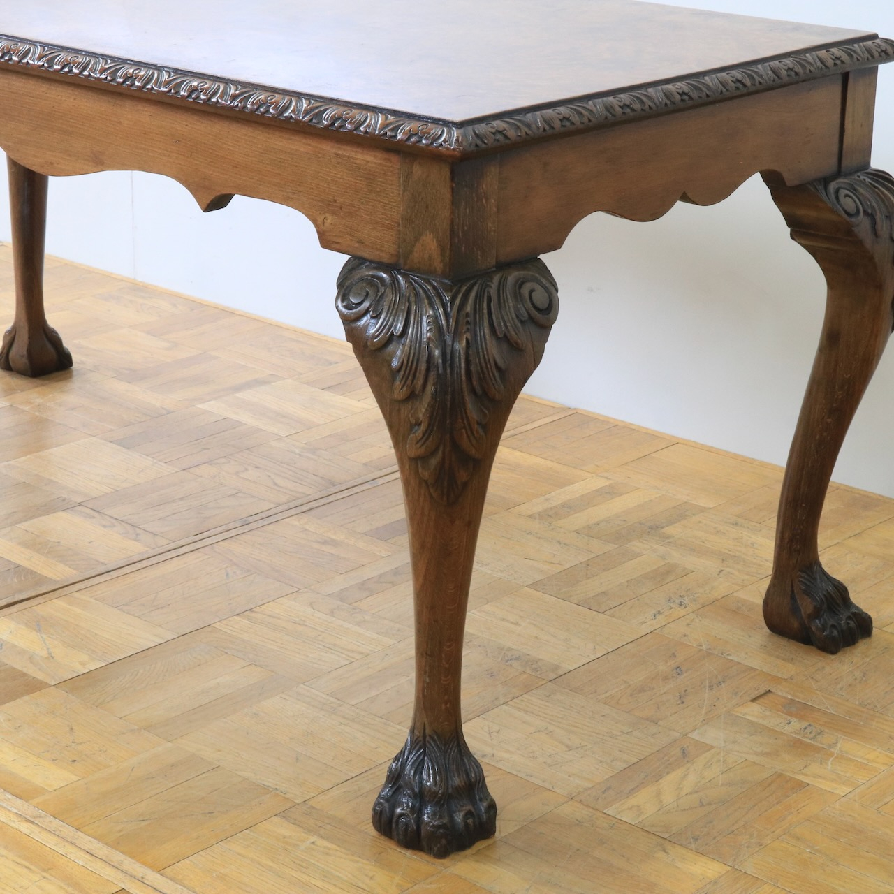 コーヒーテーブル