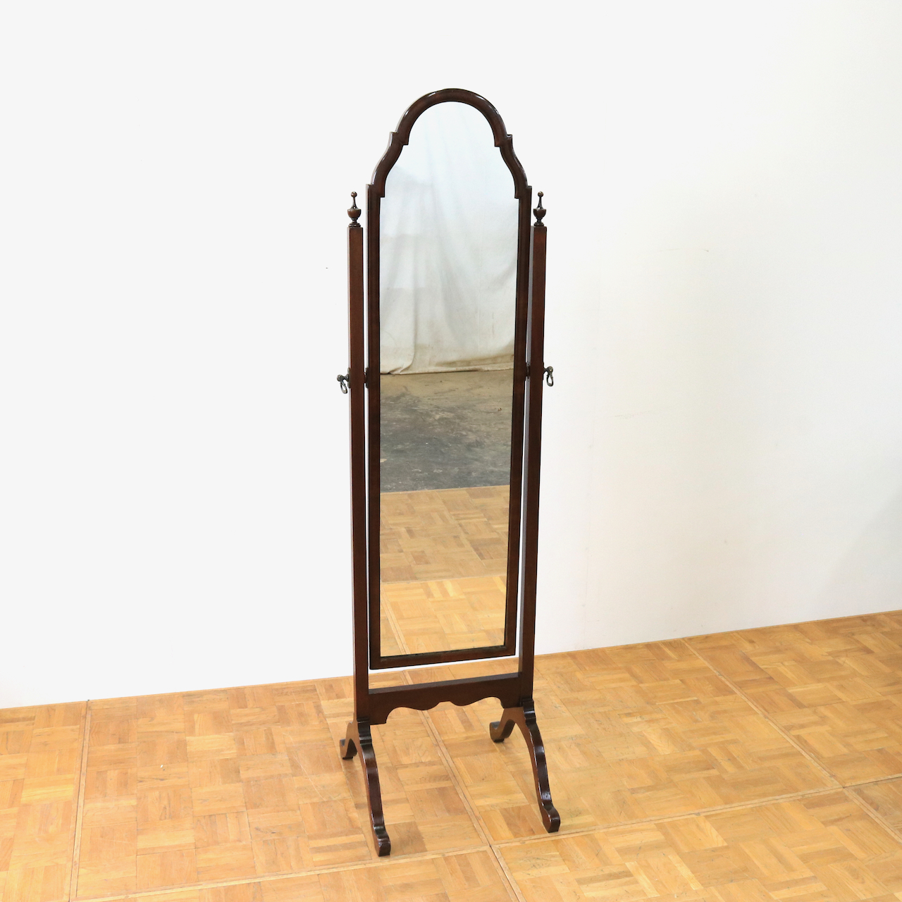 シュバルミラー