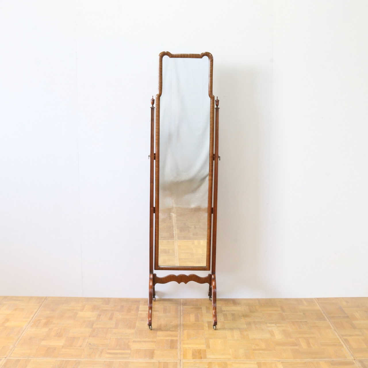 シュバルミラー