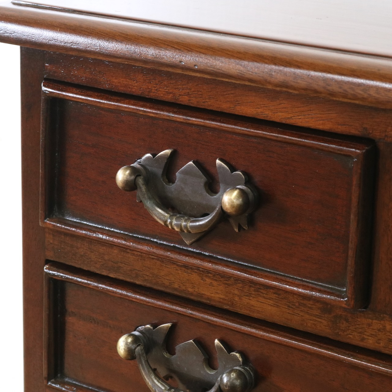 デスクトップチェスト