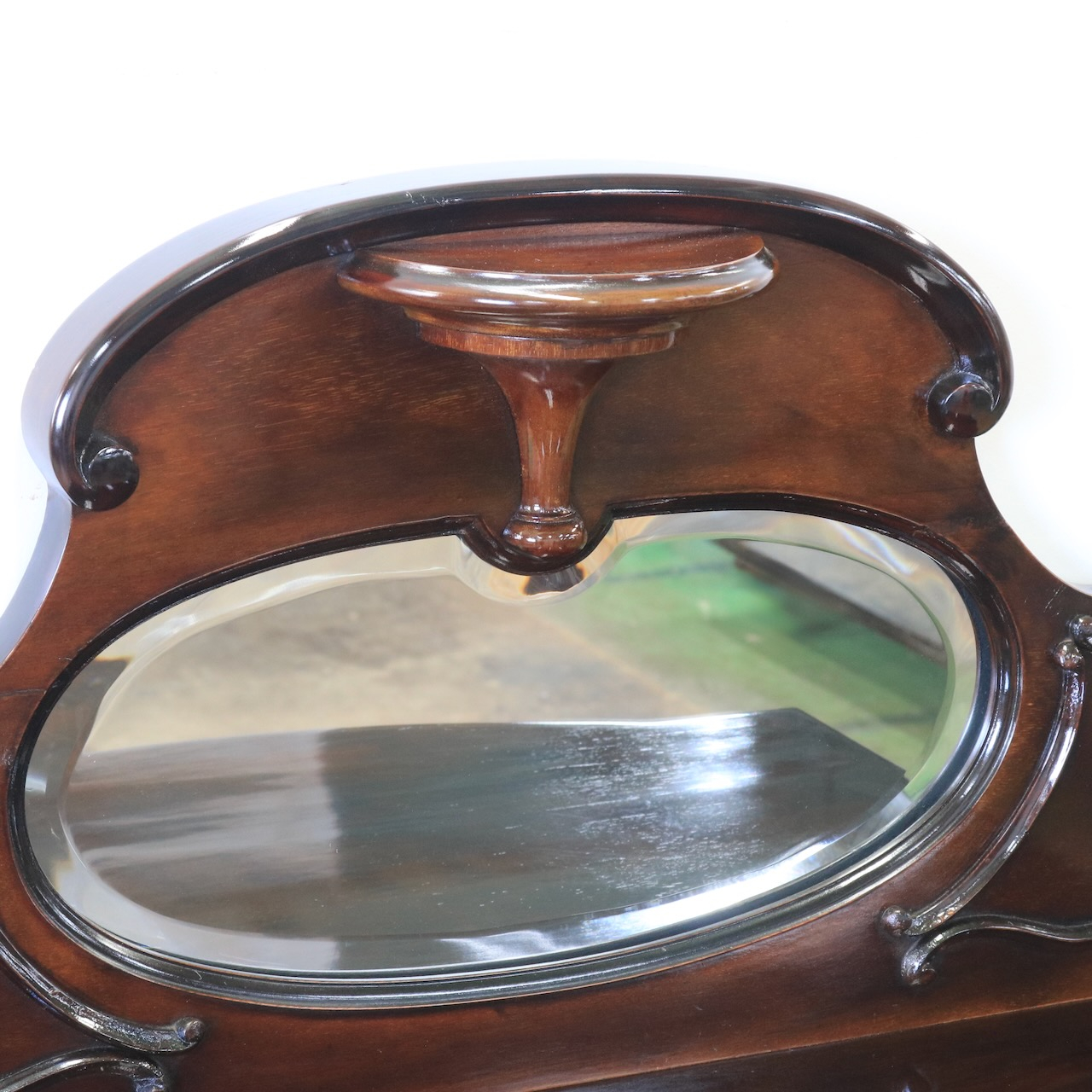 ミュージックキャビネット