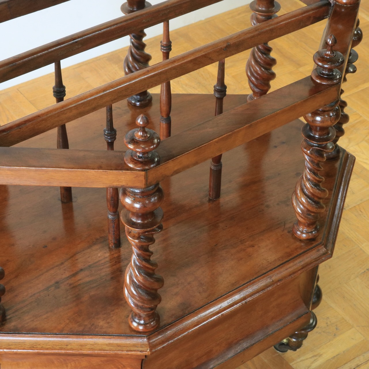 マガジンラック