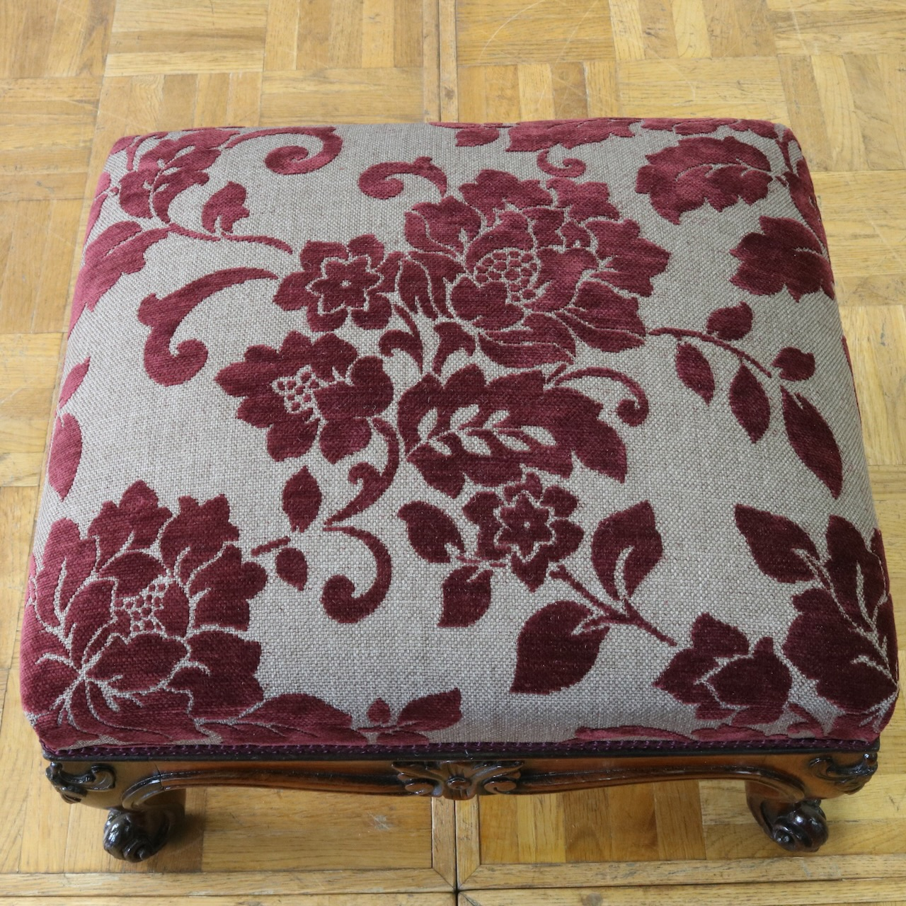 フットスツール