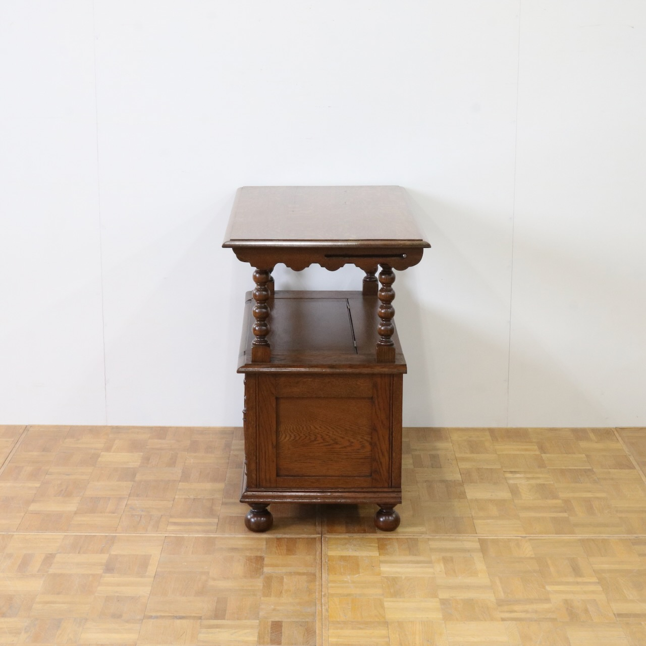 モンクスベンチ