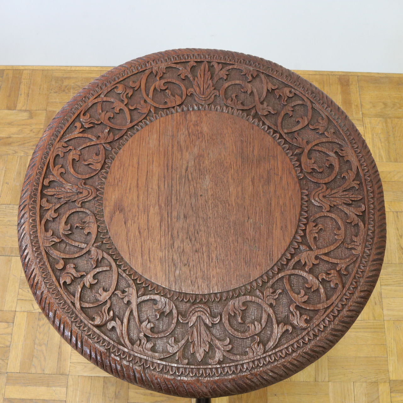 オケージョナルテーブル