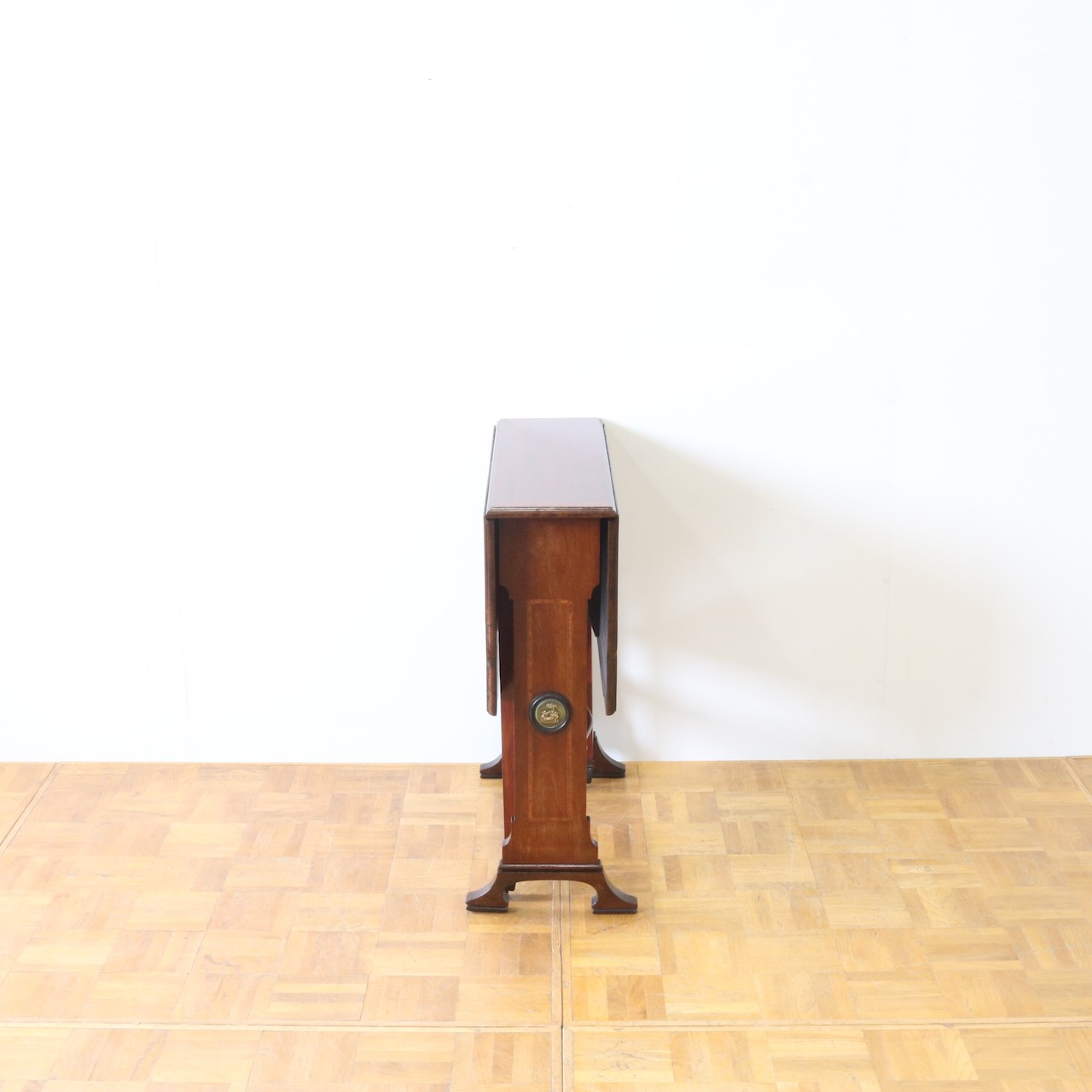 ゲートレッグテーブル