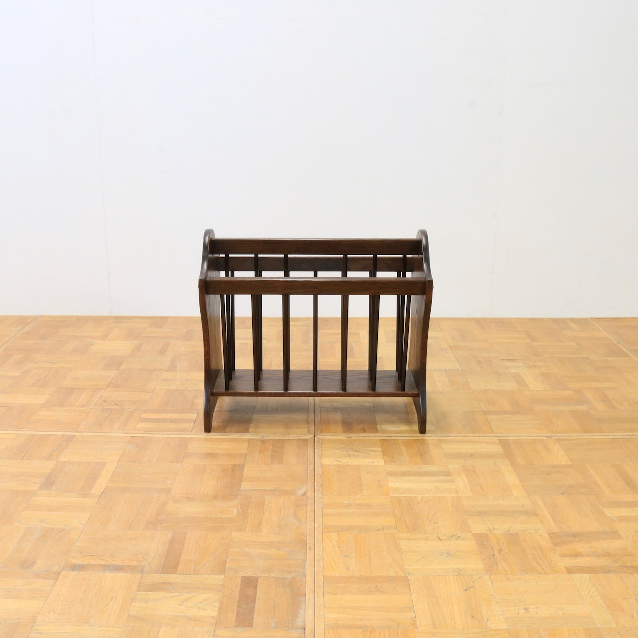 マガジンラック