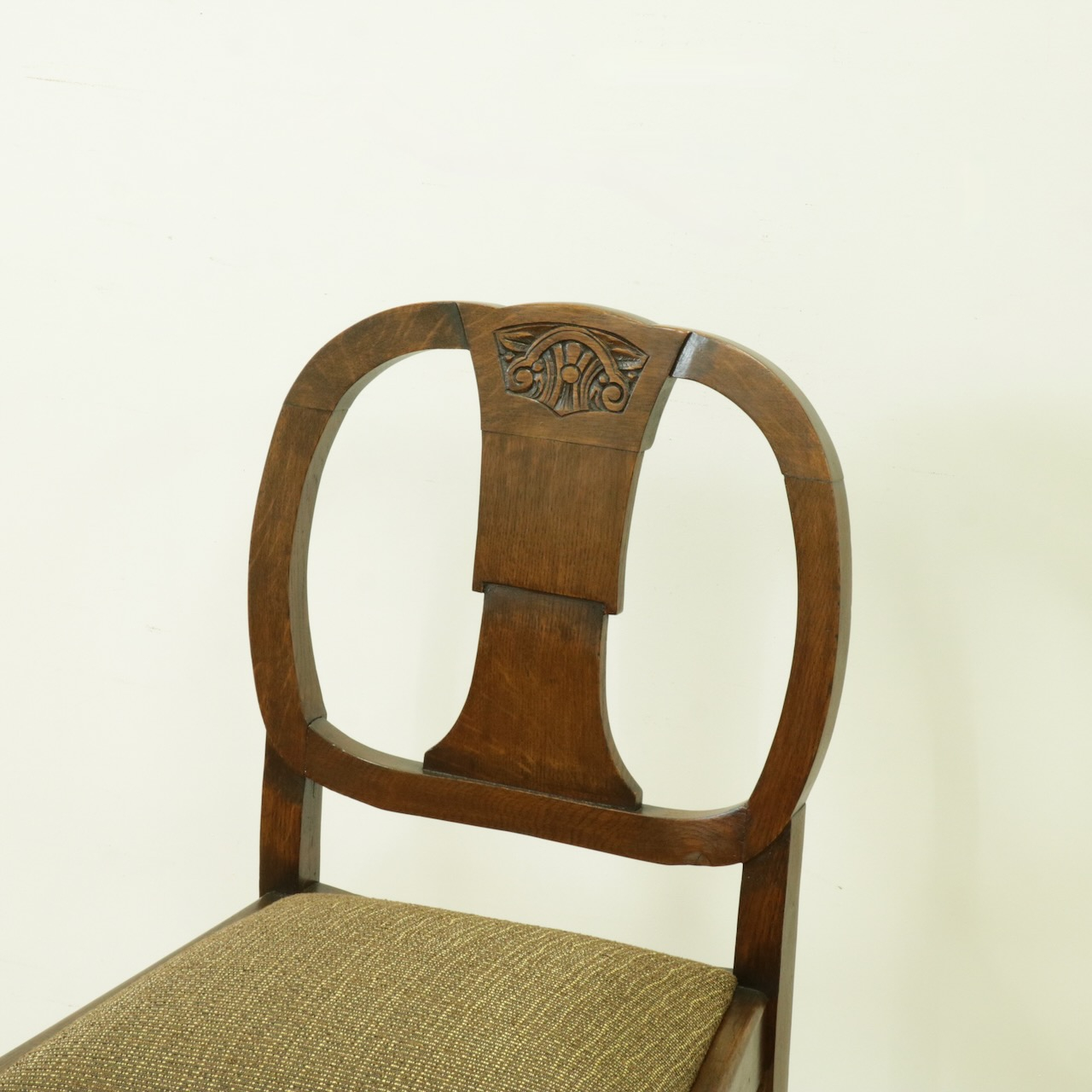 オークチェアー