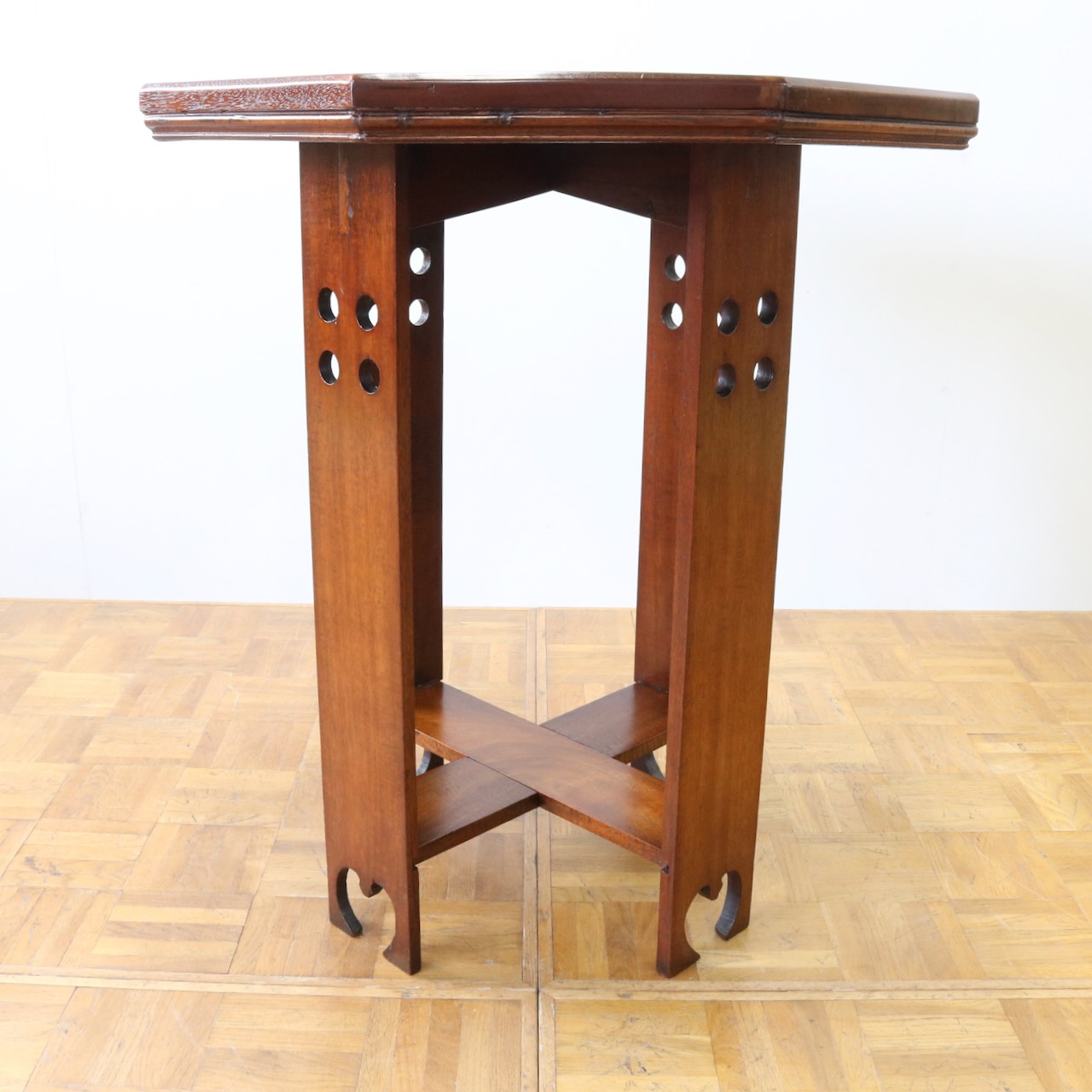 オケージョナルテーブル