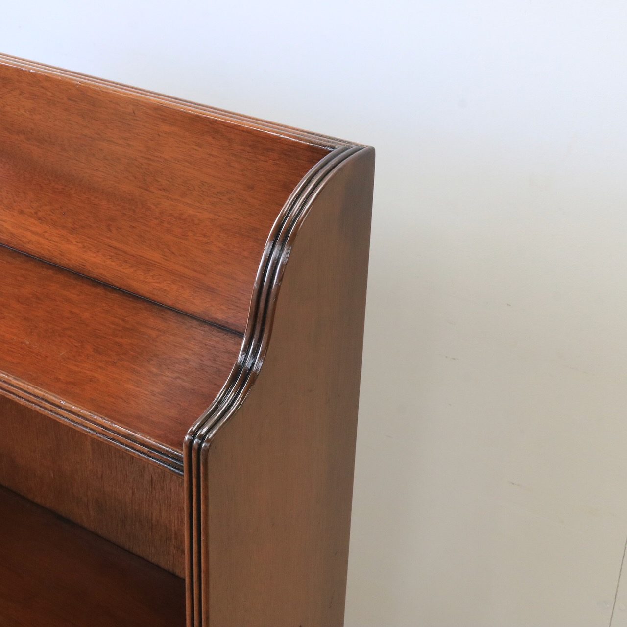 ブックシェルブス