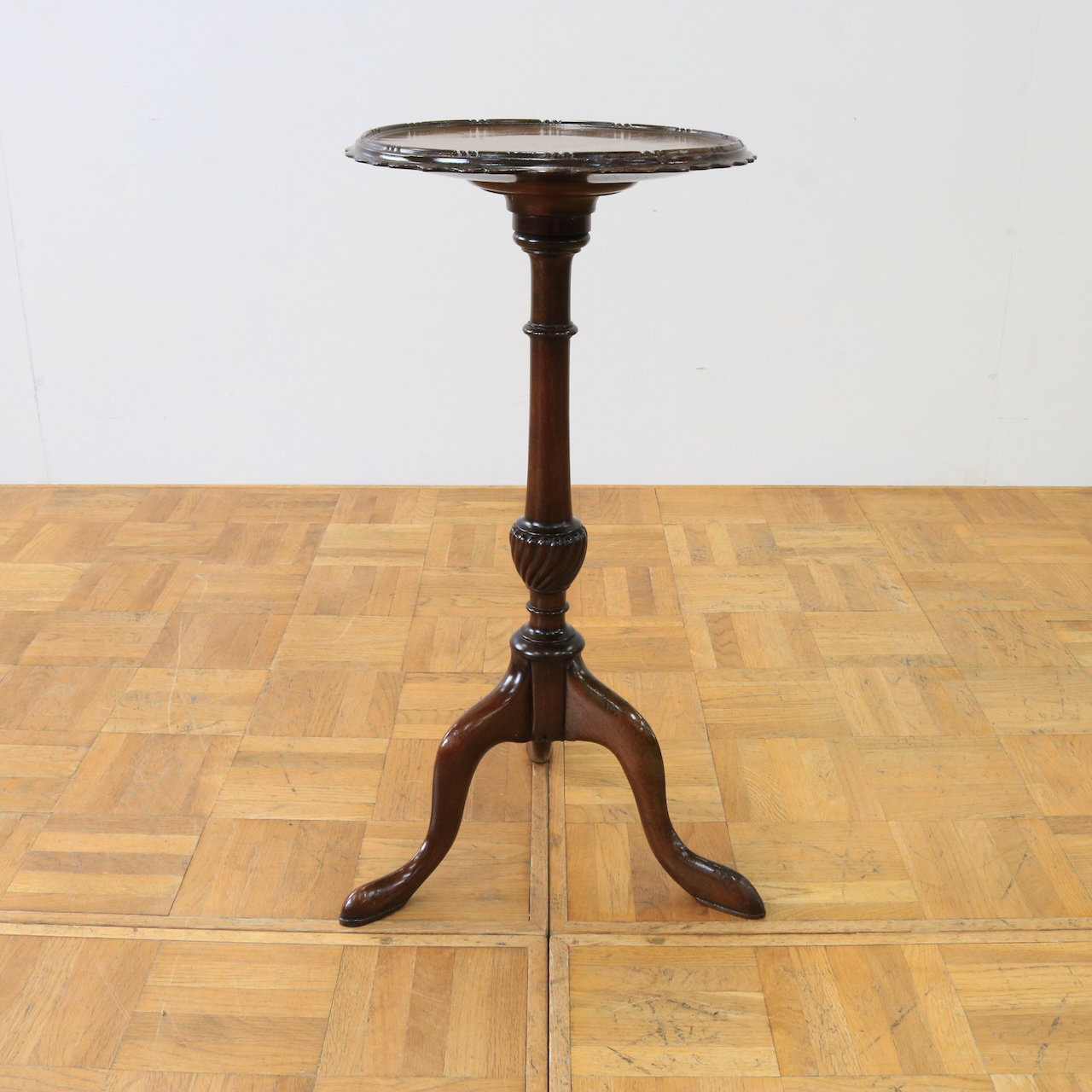 ワインテーブル