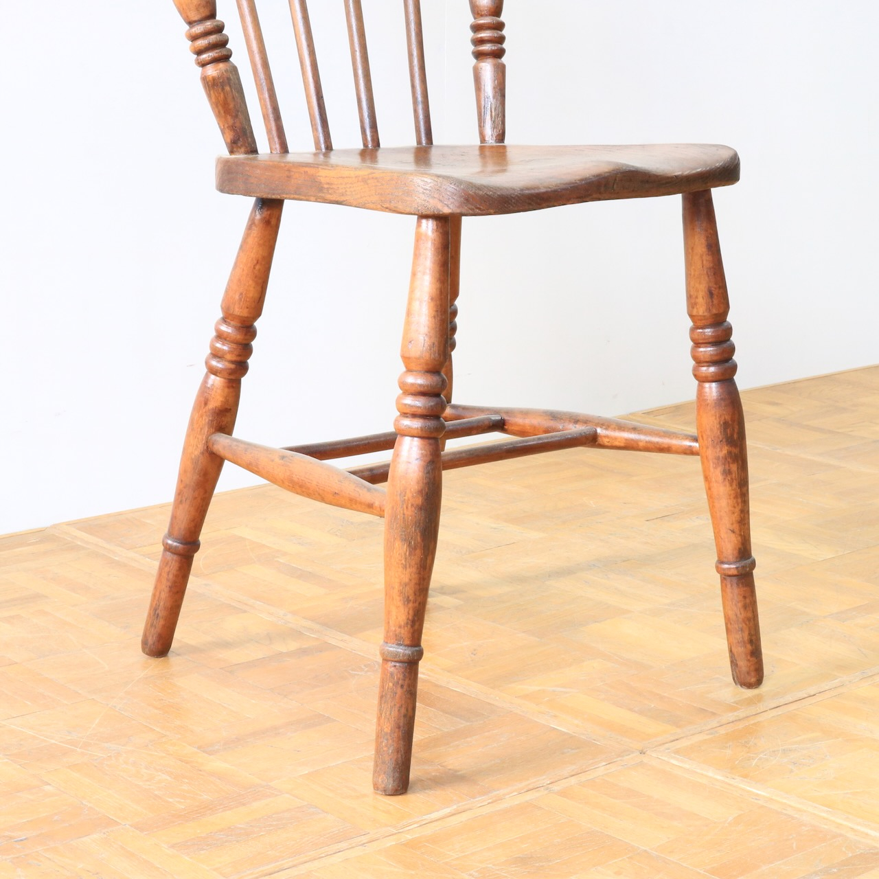 キッチンチェアー