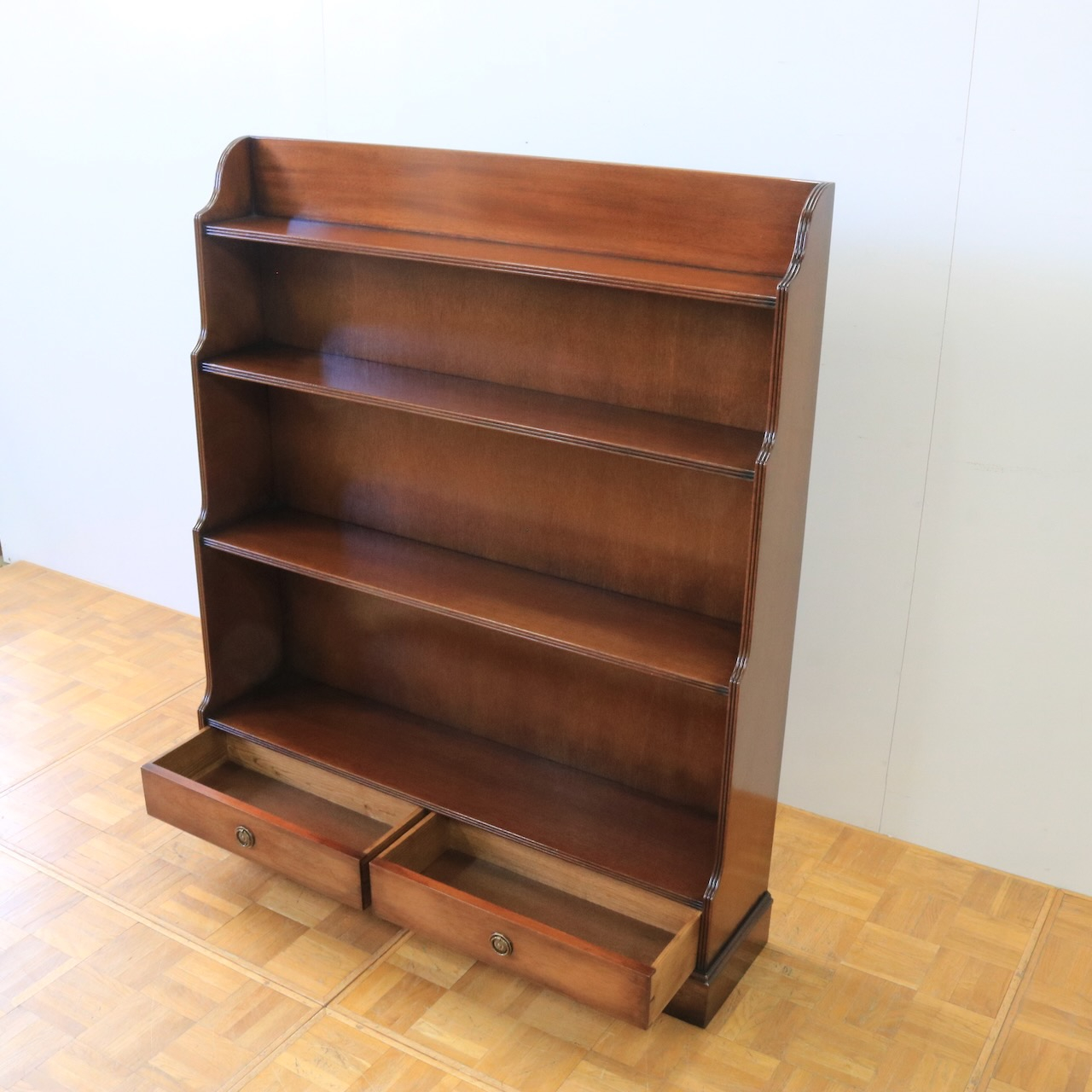 ブックシェルブス