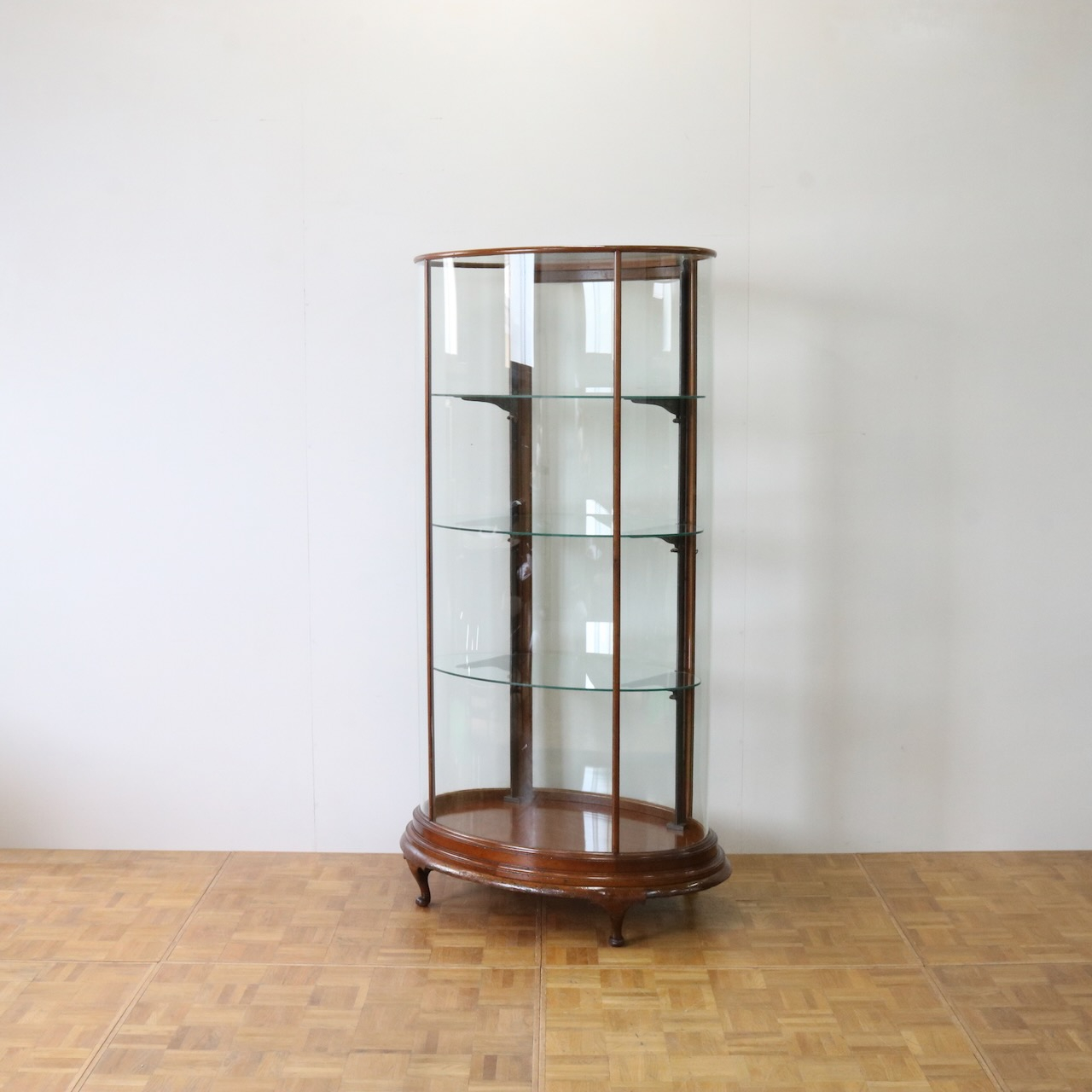 ショップキャビネット