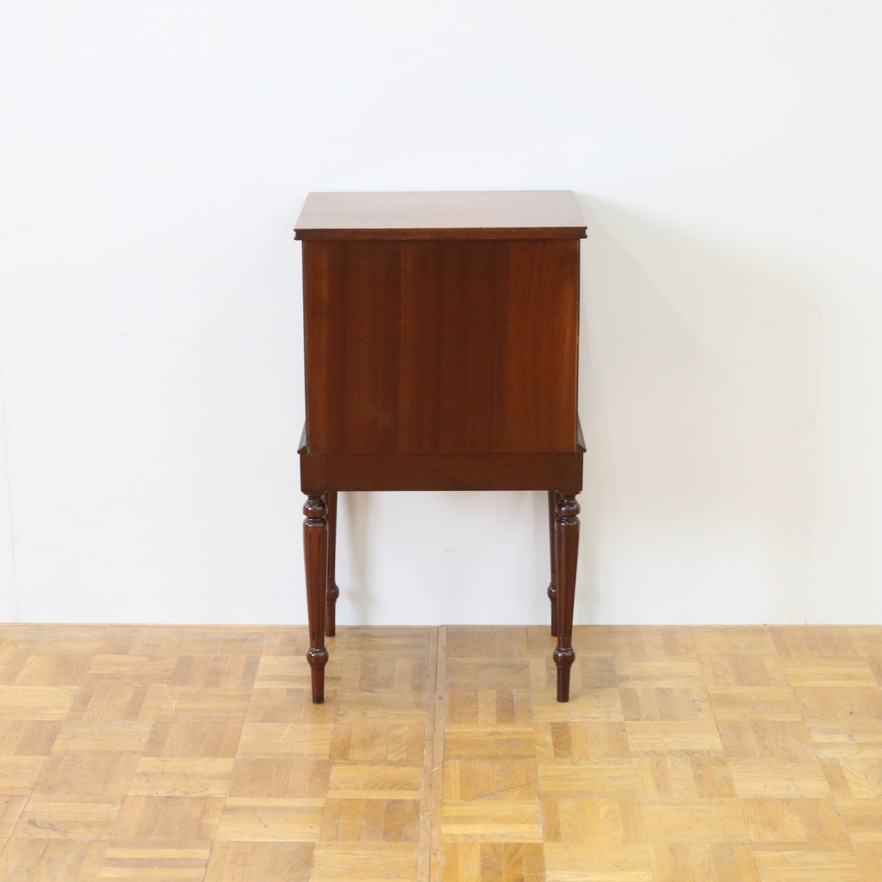 チェストオブドロワーズ