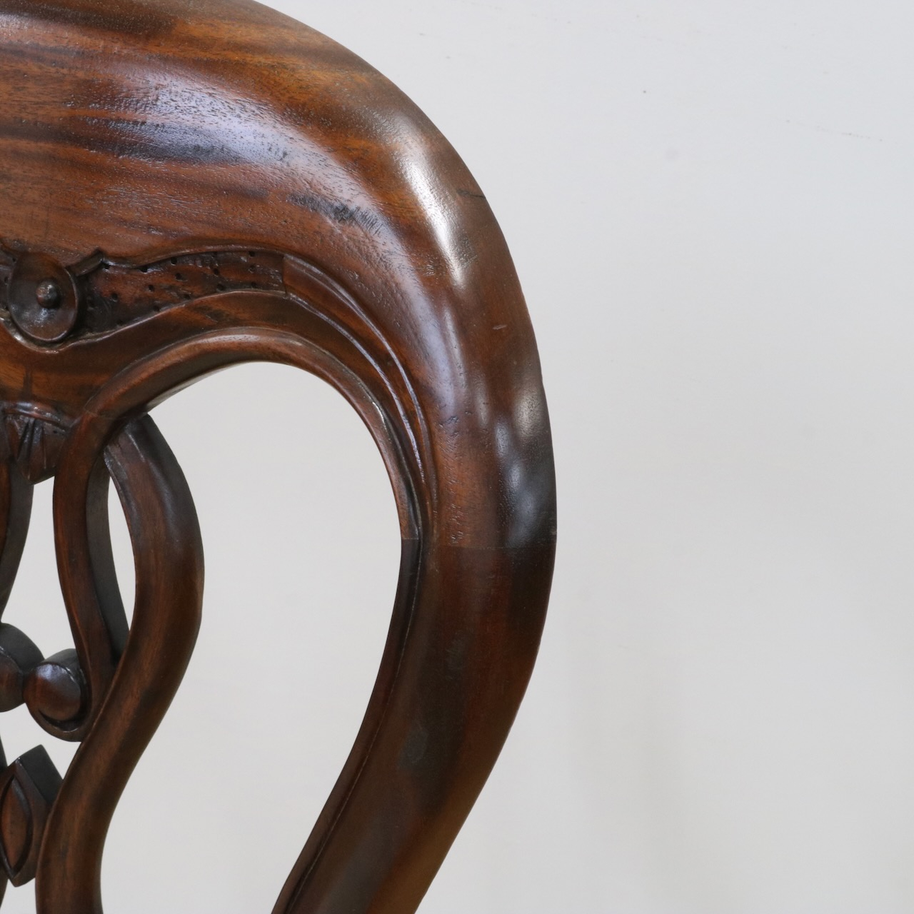 サイドチェアー