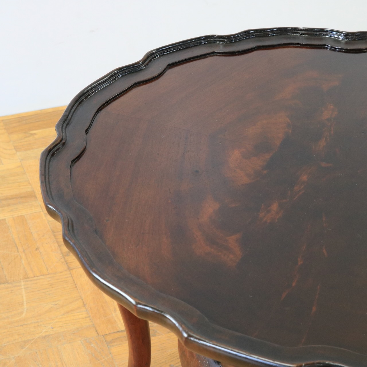 コーヒーテーブル