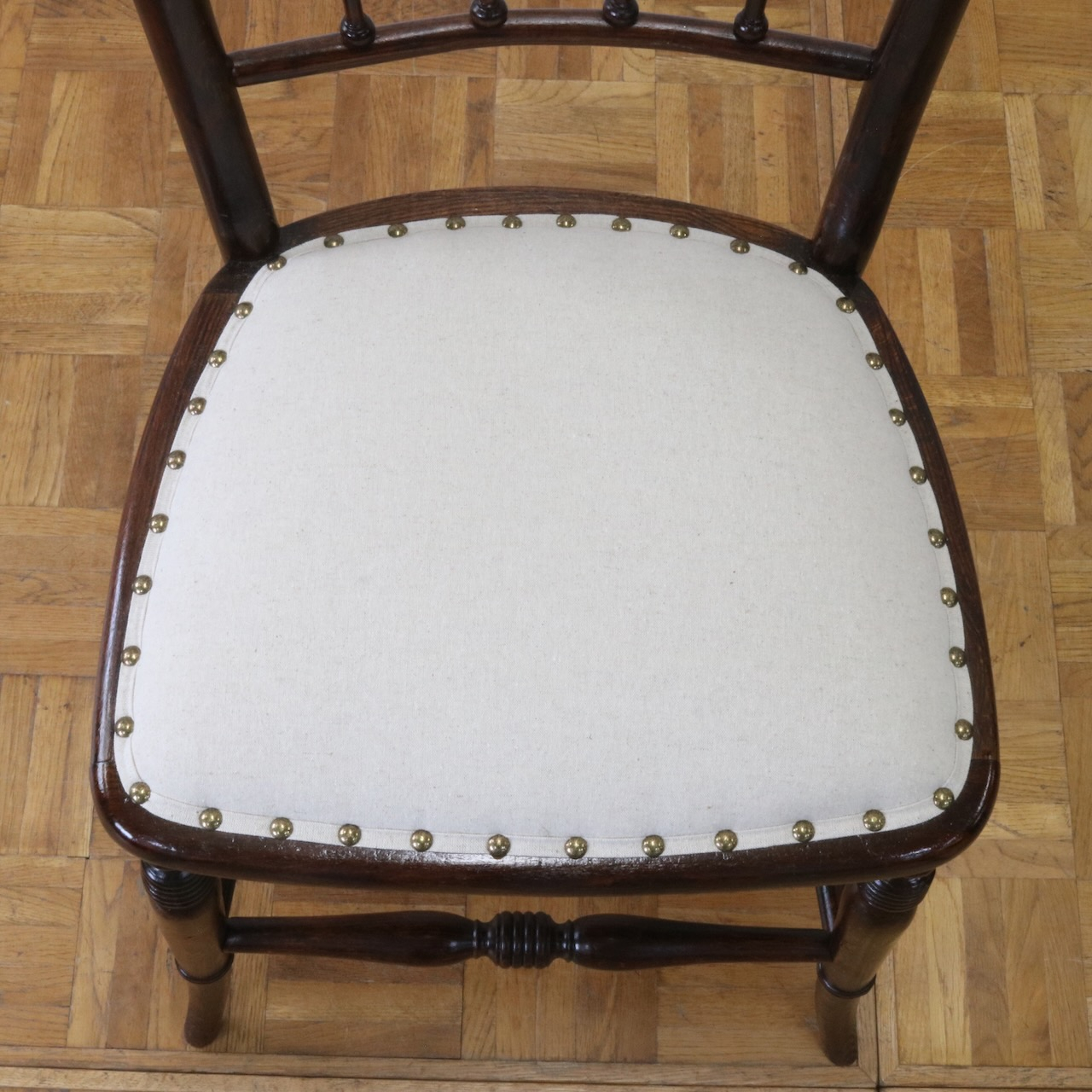 サイドチェアー