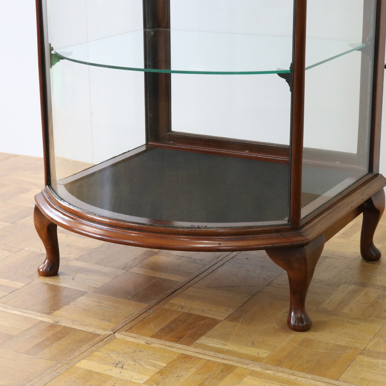 ショップキャビネット