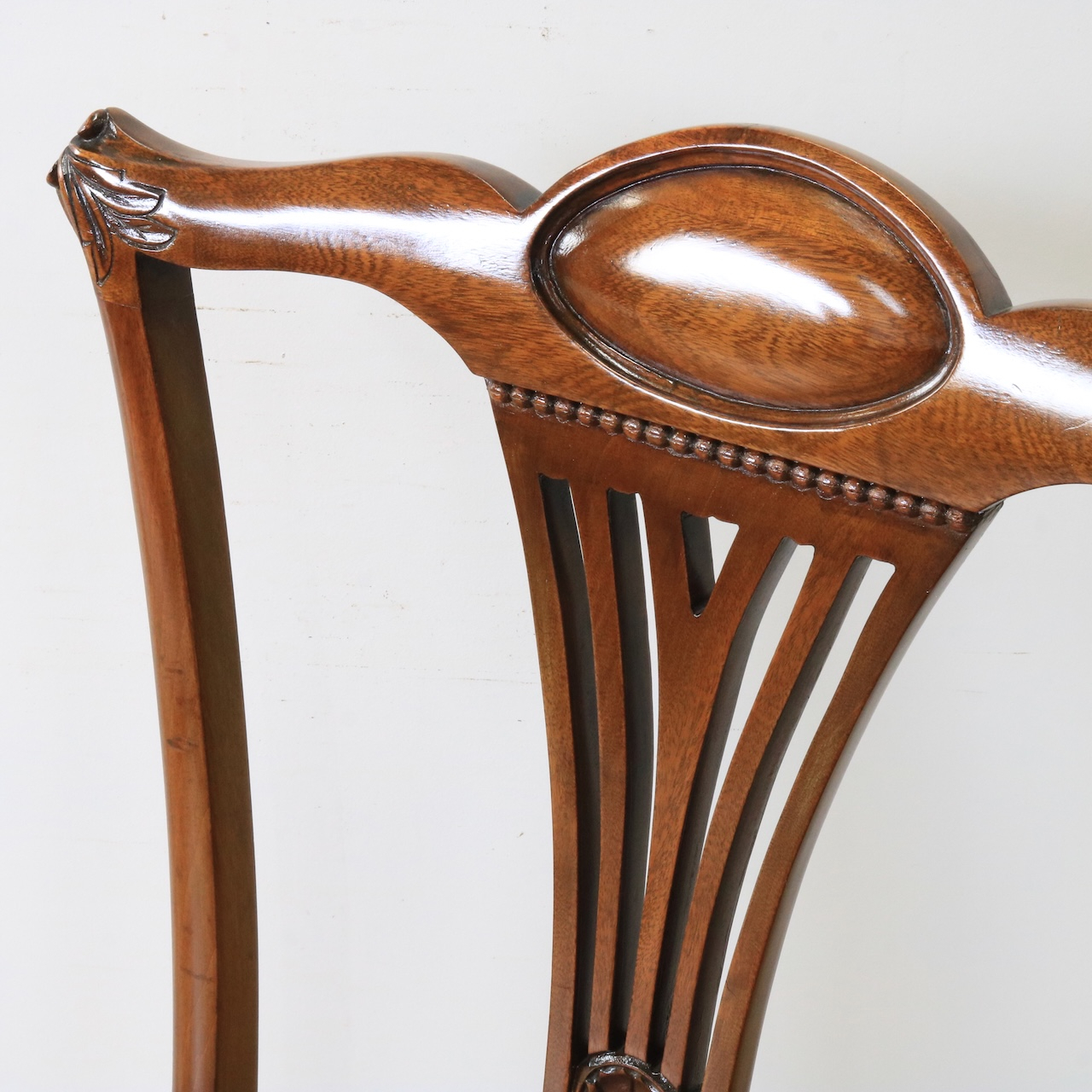 ダイニングチェアー