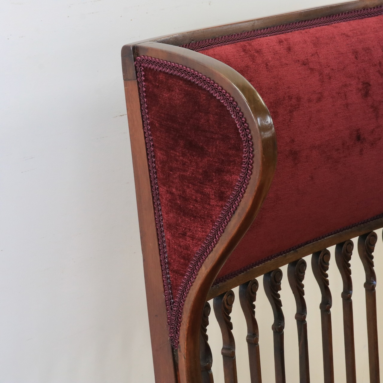 アームチェアー