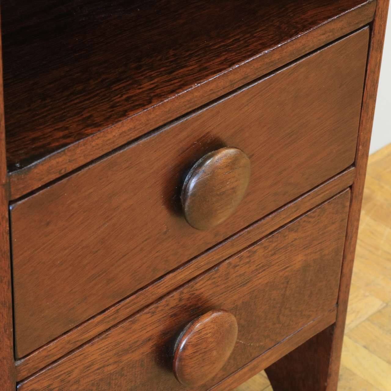 ブックシェルフ