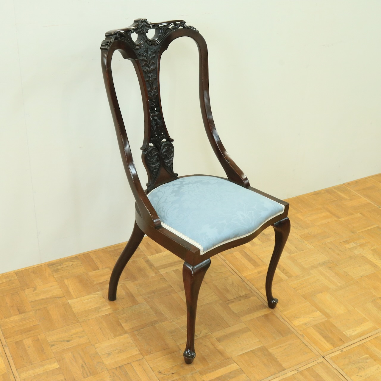 サイドチェアー