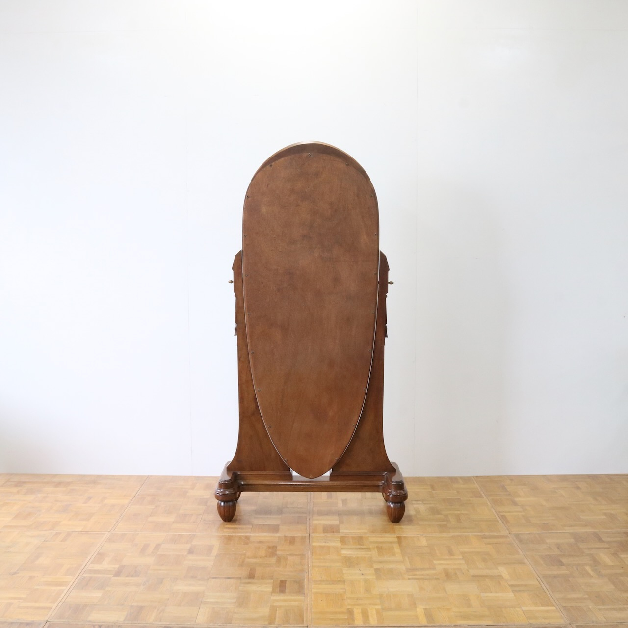 シュバルミラー