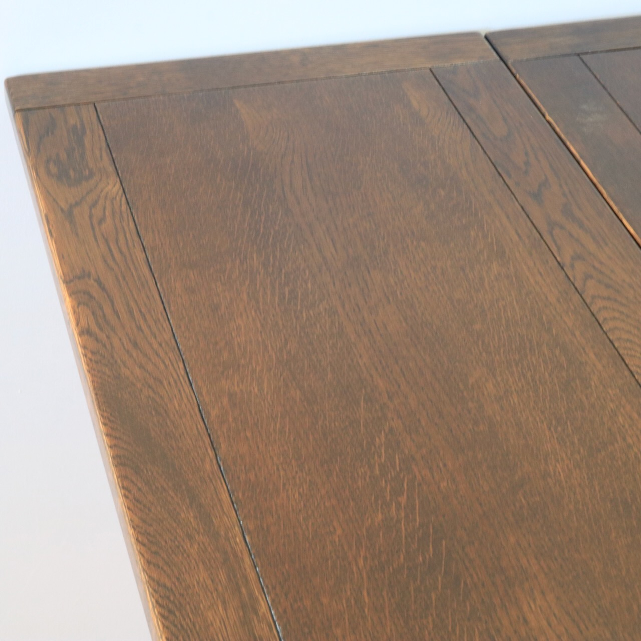 ドローリーフテーブル