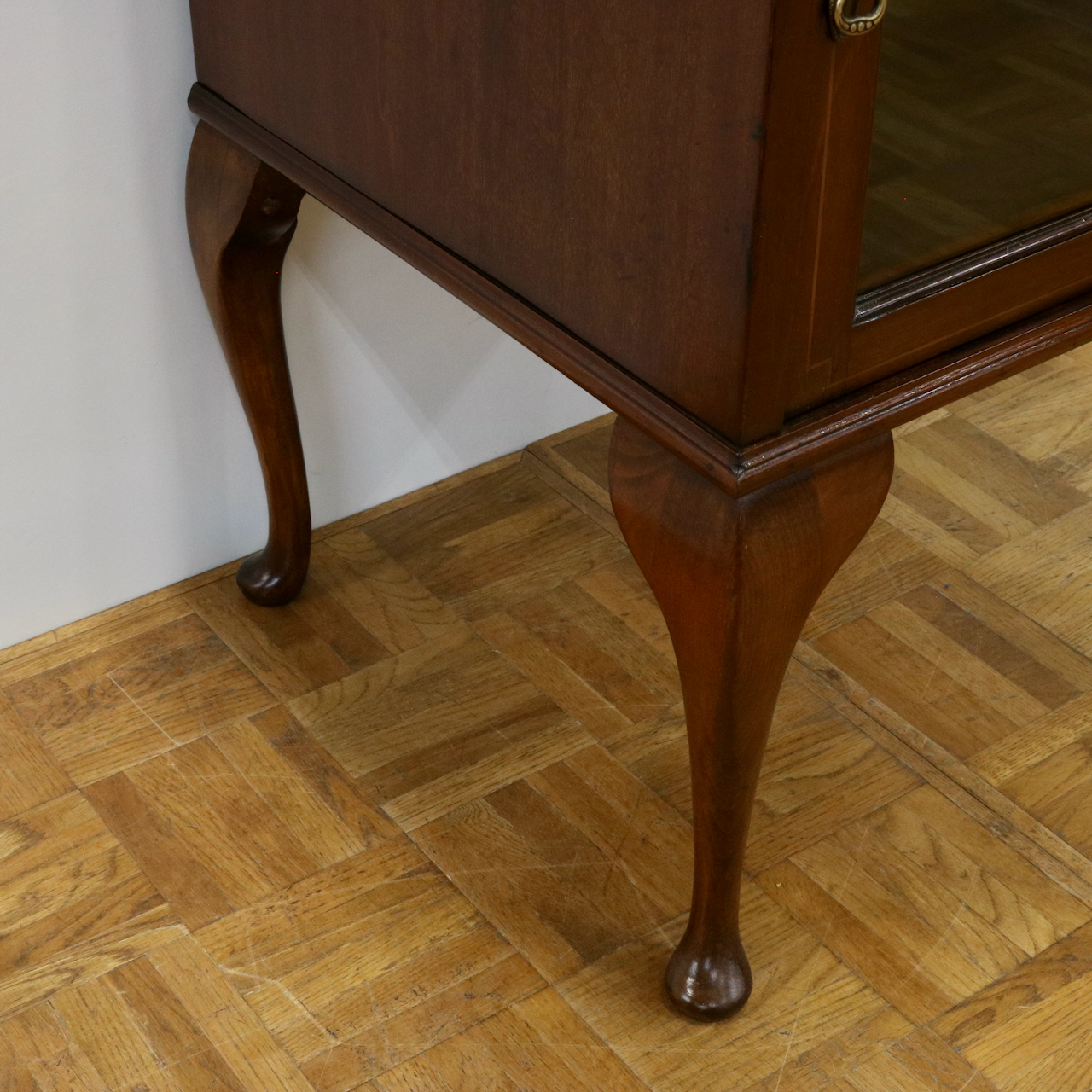 ジュエリーキャビネット