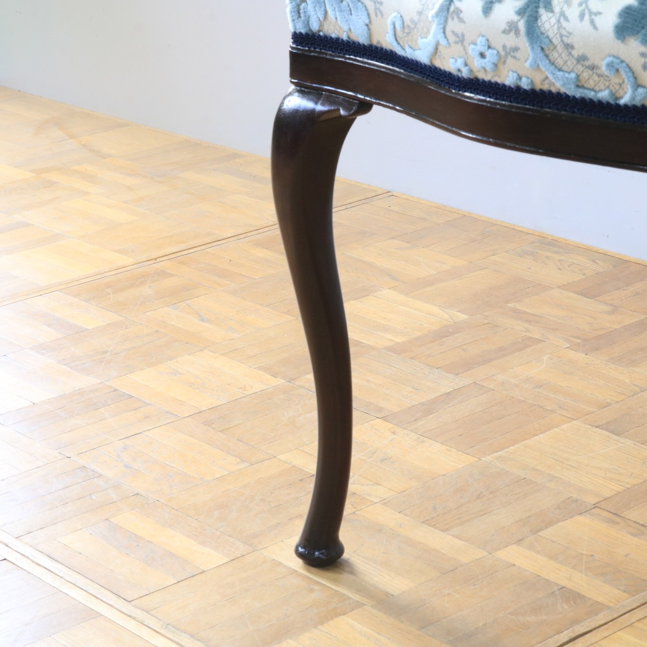 サイドチェアー