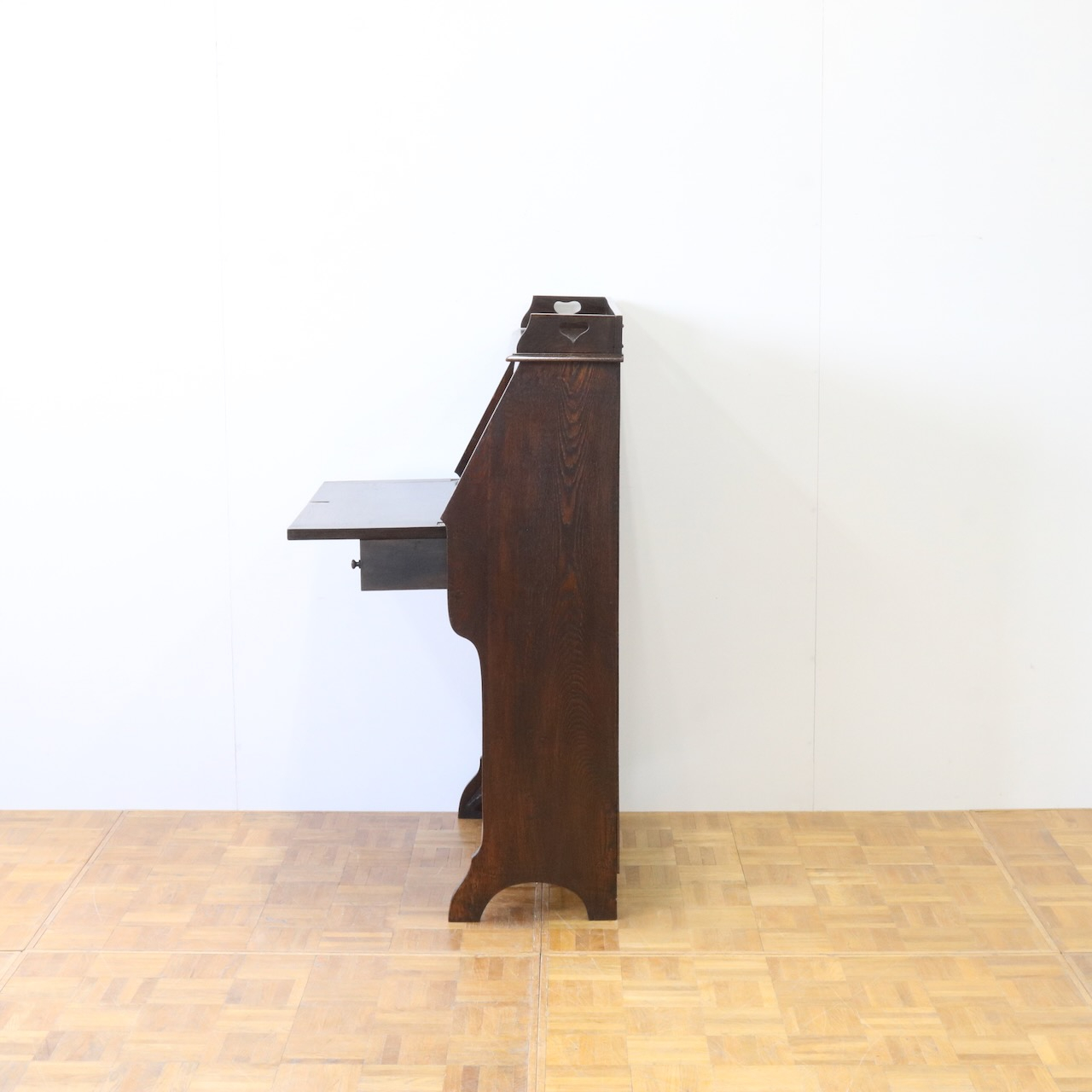 スチューデントビューロー