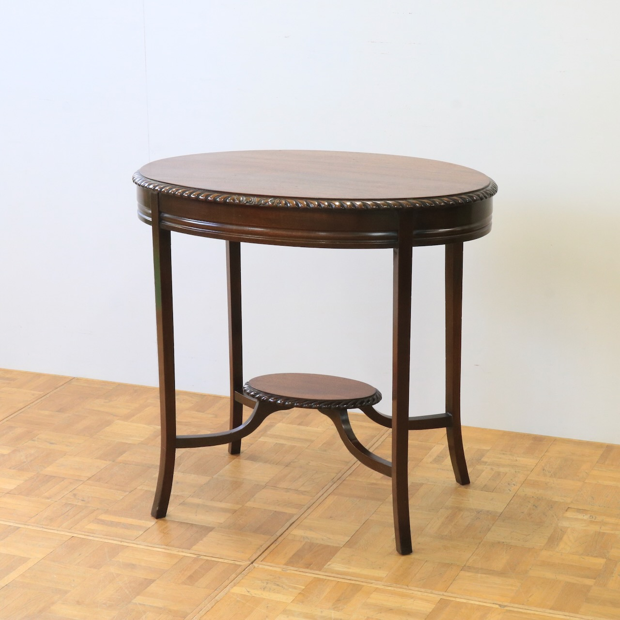 オケージョナルテーブル