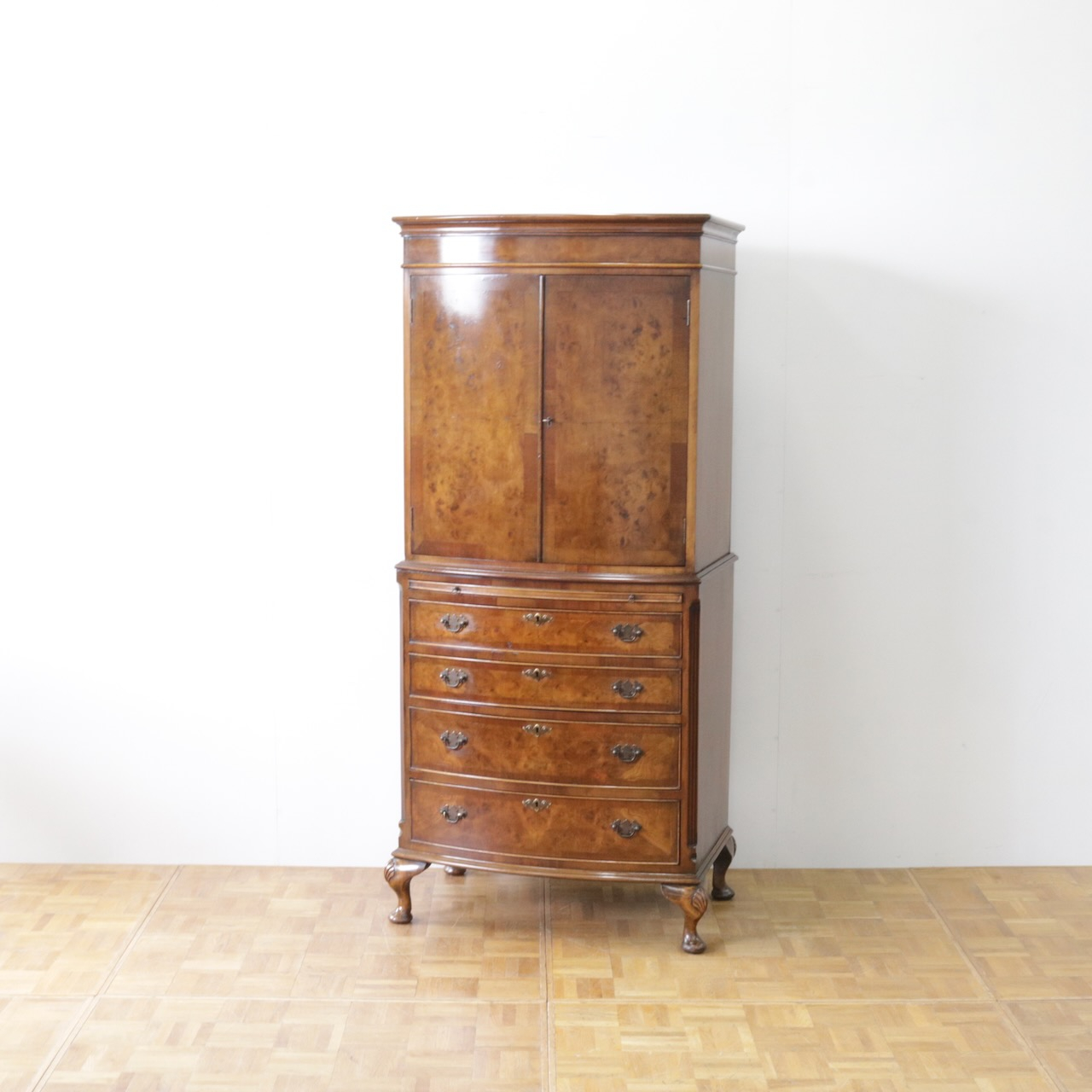 カップボードチェスト