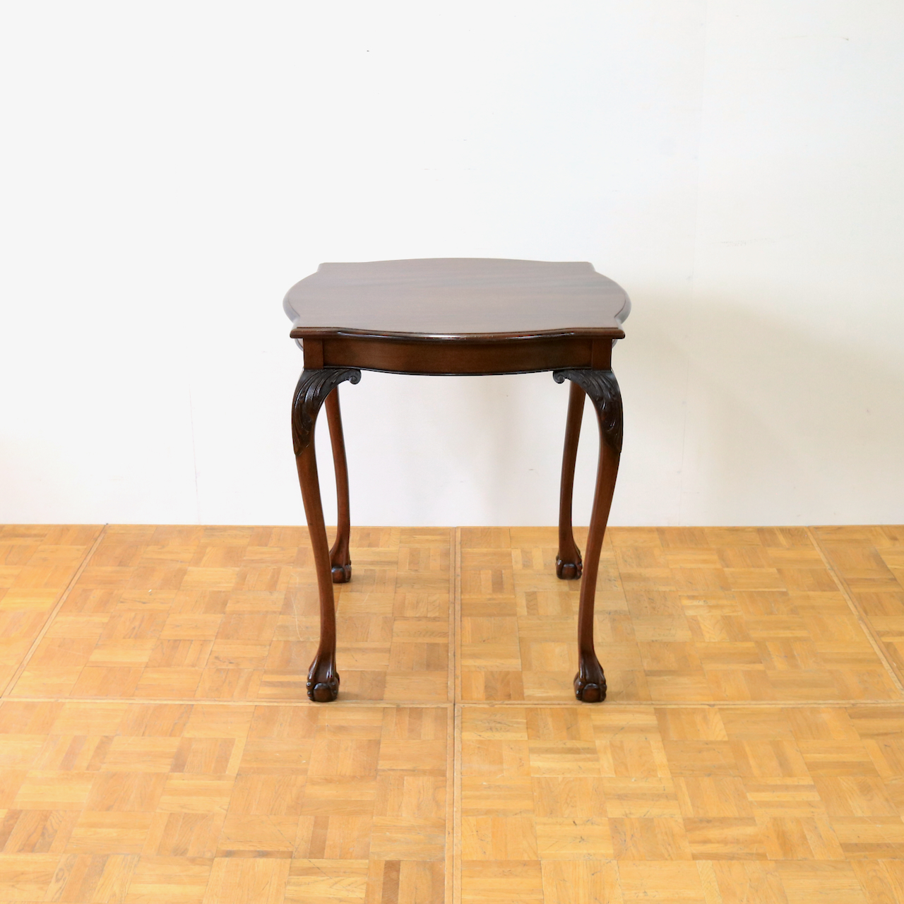 ティーテーブル