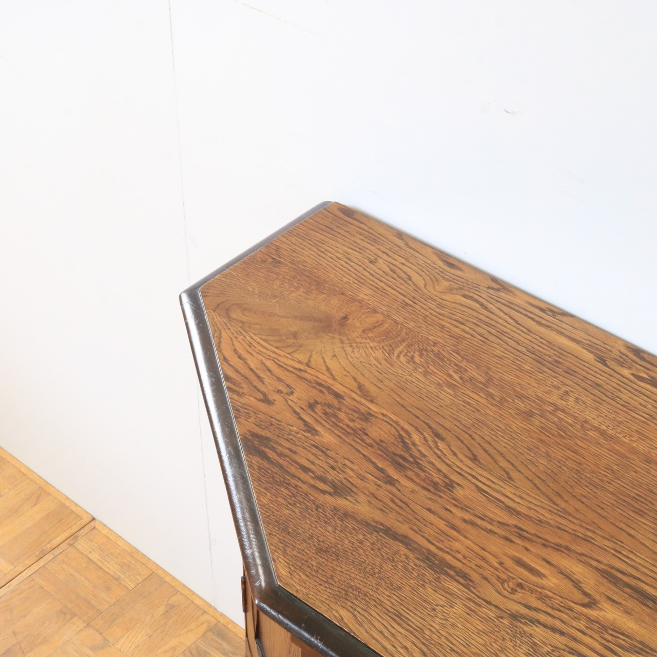 ライティングデスク