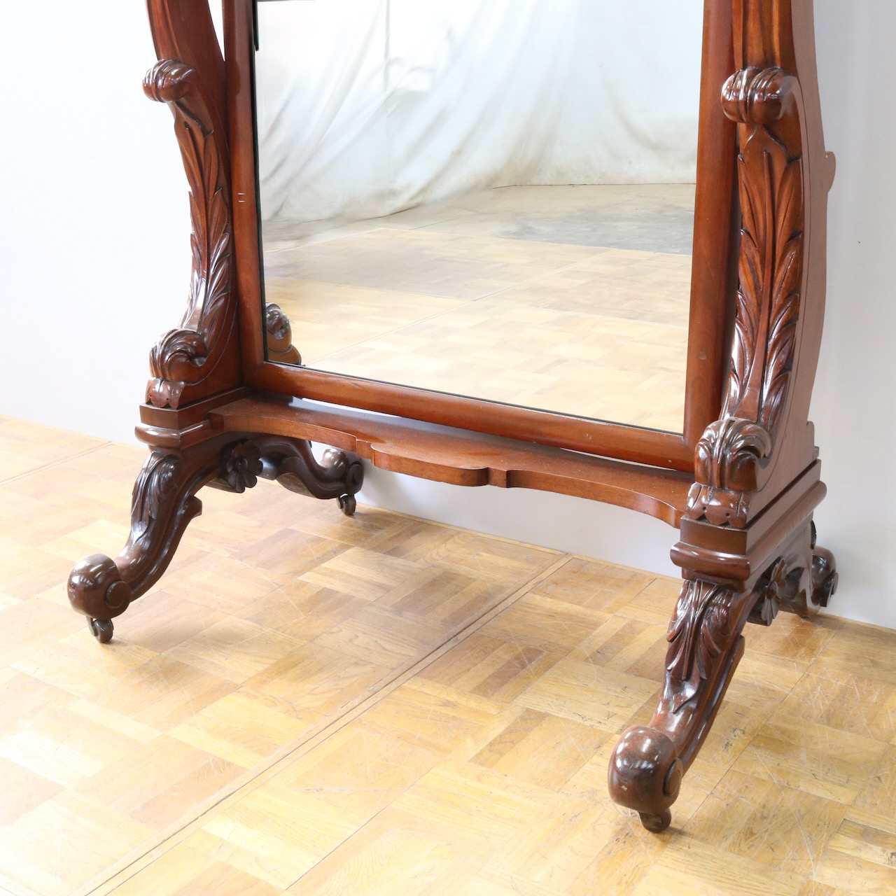 シュバルミラー