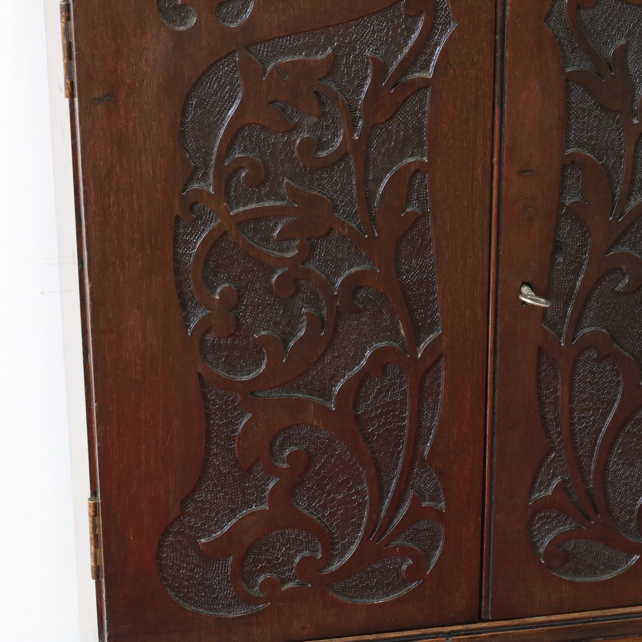 ドレッシングテーブル