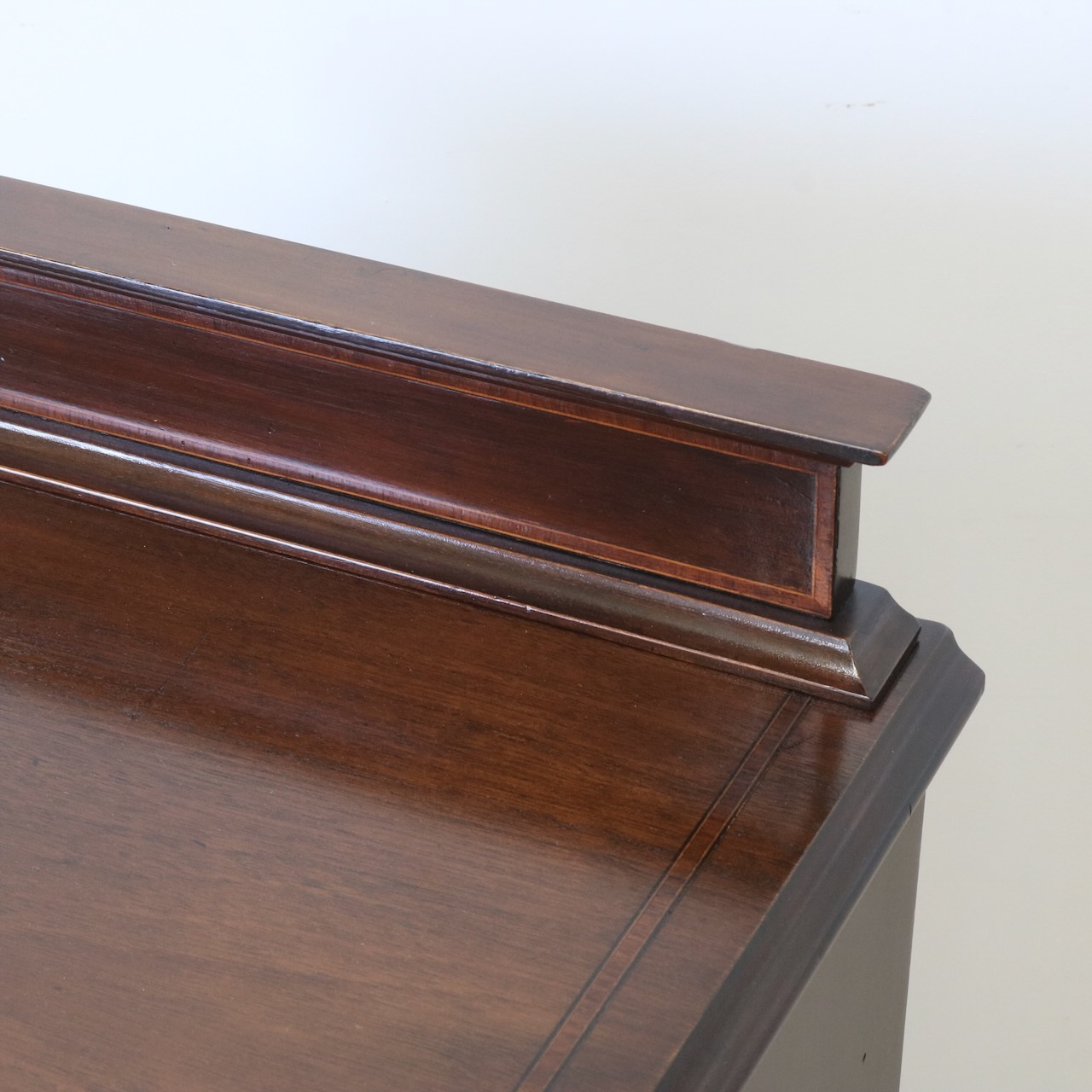 ミュージックキャビネット