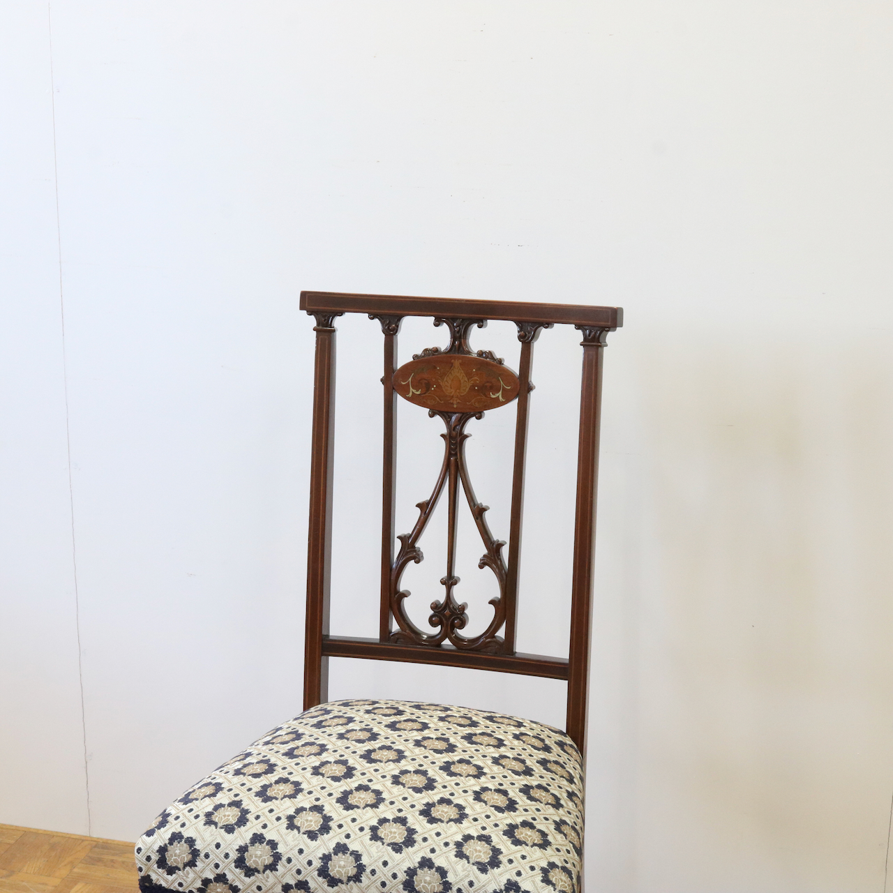 サイドチェアー