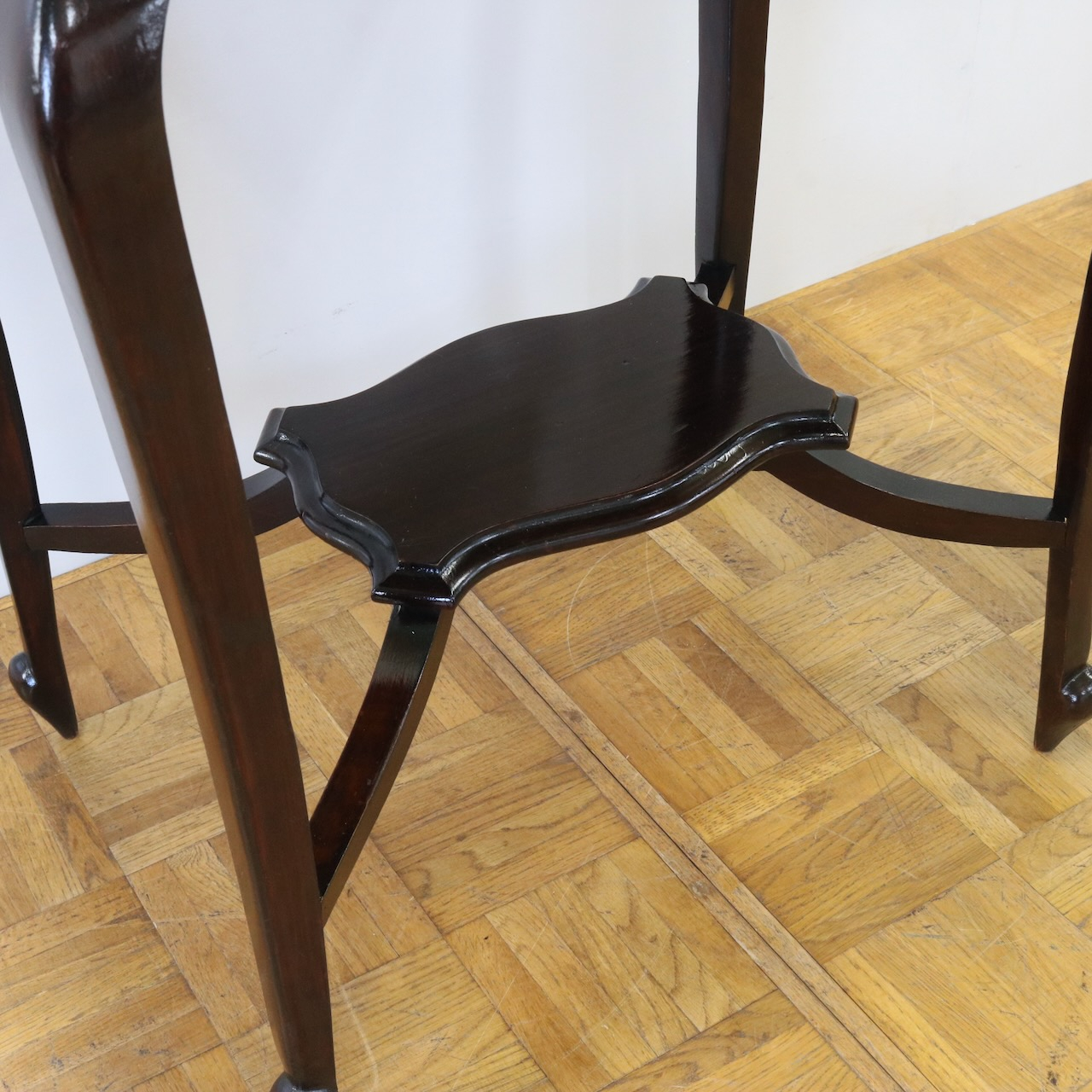 ライティングデスク